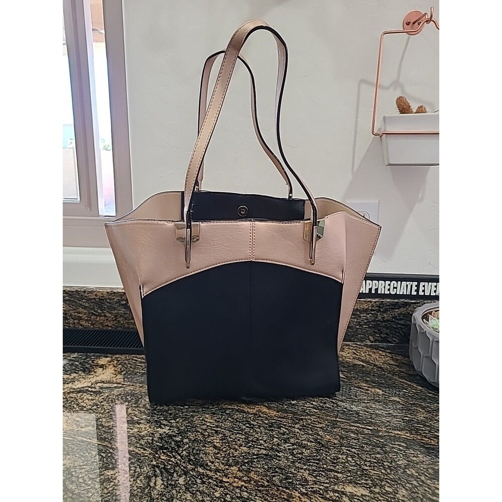 Neiman Marcus tote bag pink /Black beach glam carryall hamptons 13x 20